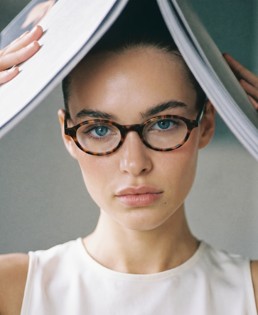 Classic Tortoise Oval Glasses